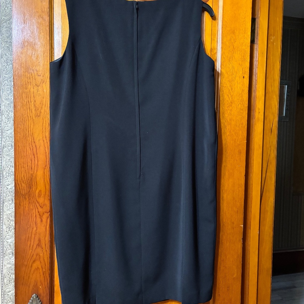 PRELOVED VILLAGER WOMAN 18W 1PC BLACK DRESS